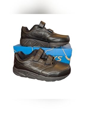 Brooks Addiction Walker V-Strap Sneakers, Size 10, Black